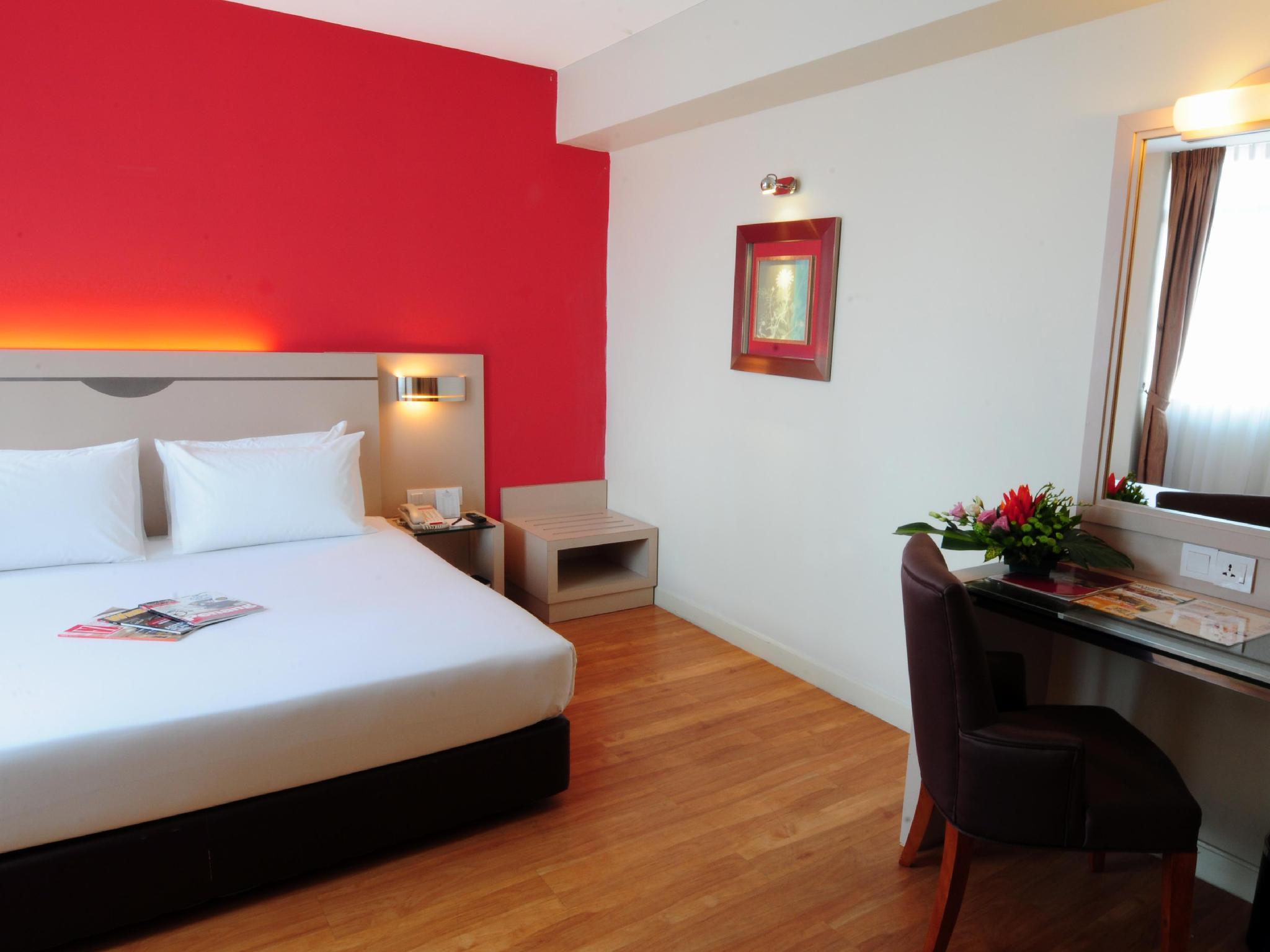 Sentral @ Centre Hotel