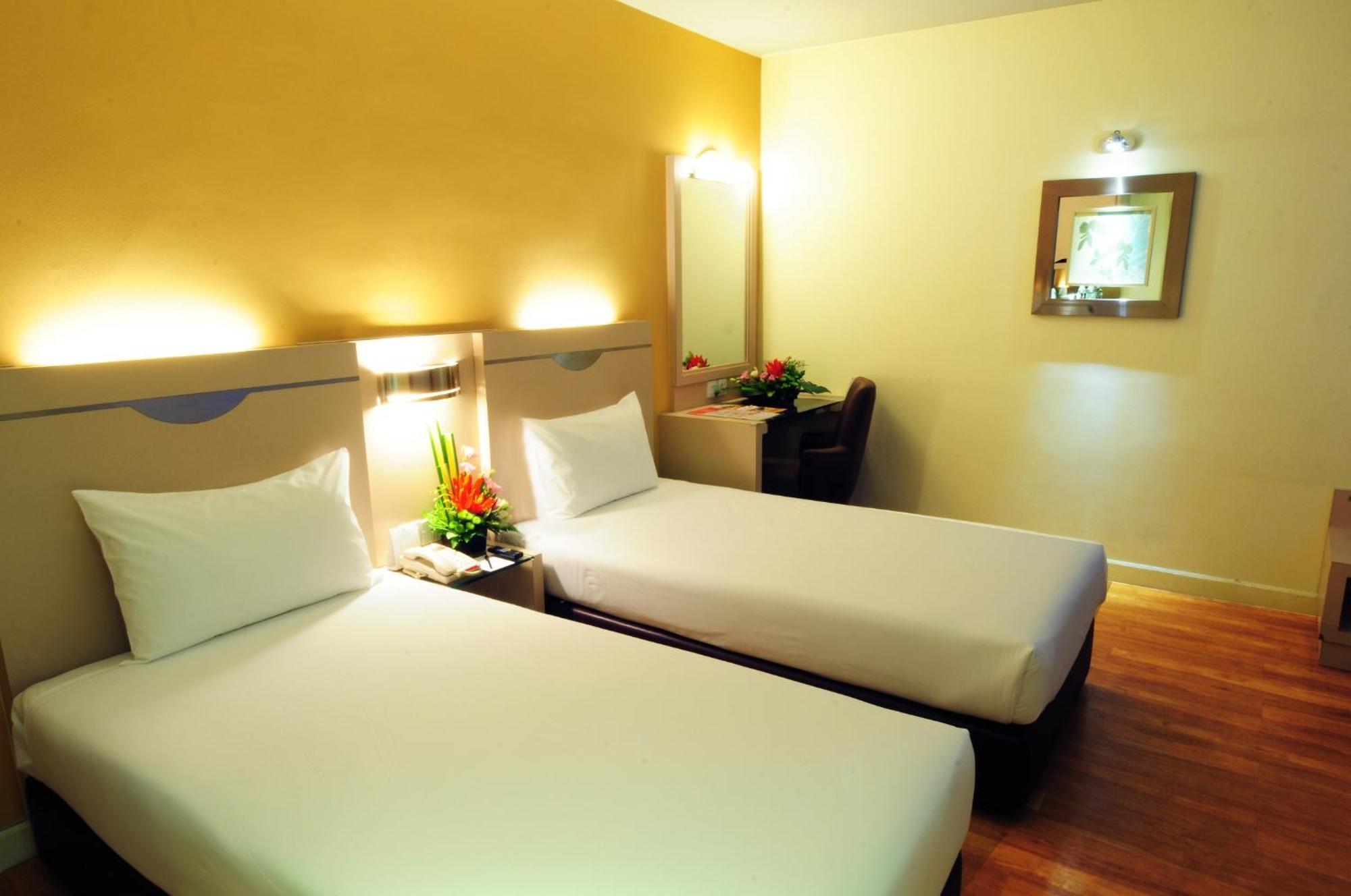 Sentral @ Centre Hotel 3*