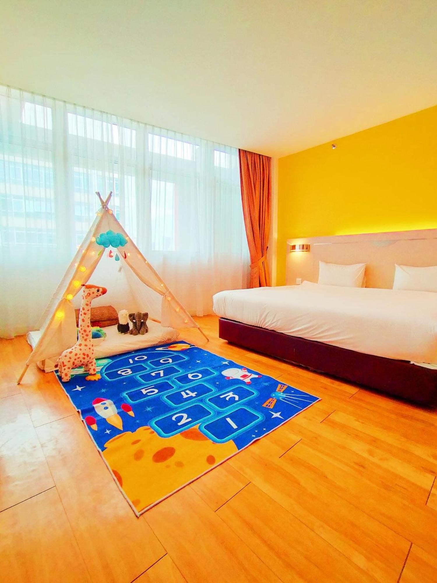 Sentral @ Centre 3* George Town