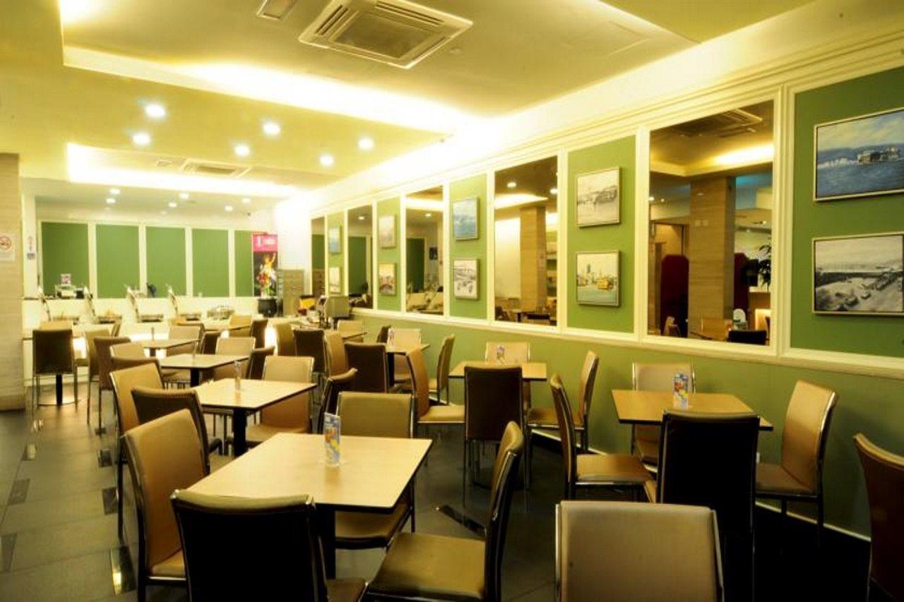 Sentral @ Centre 3*